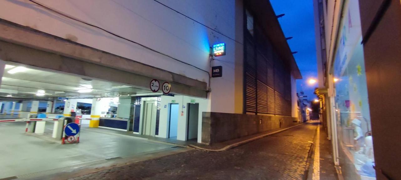 Atlantic Town 2 - Free Parking Appartement Ponta Delgada Buitenkant foto